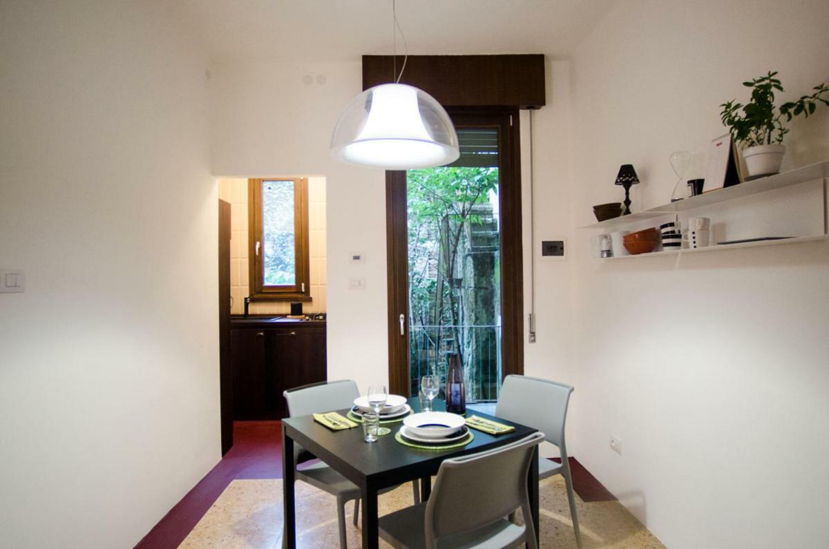 Veronaeasyapartments Buitenkant foto